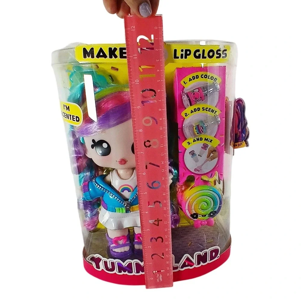 NIB Yummiland Skyler Rainbow Belt Large Doll DIY Lip Gloss Pet Swirlypop Num Nom